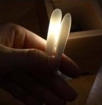 超體與傳統矽膠照光