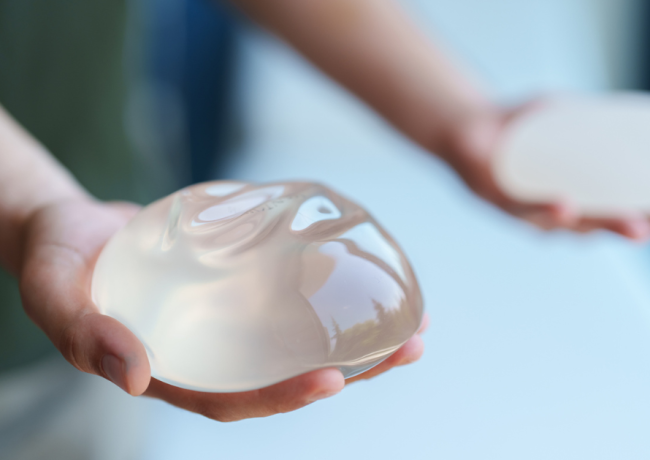 果凍矽膠隆乳材質特性有哪些？果凍矽膠隆乳手術流程與常見問題總整理！